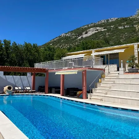 Apartmani Villa Mediterane Apartment